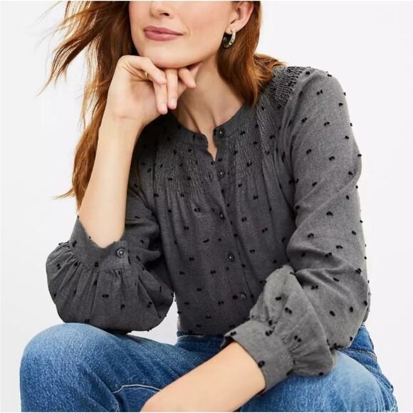 Loft Gray Clip Dot Flannel Smocked Henley Popover Blouse M - Picture 2 of 10